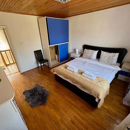 Vila Cozy, Panorama Superba, Gratar Si Relaxare 피아트라네암츠 외부 사진
